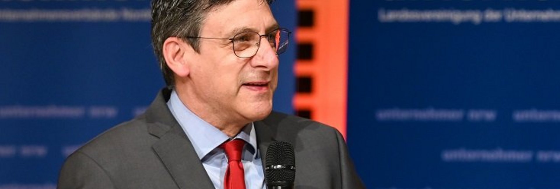 Knut Giesler, Bezirksleiter IG Metall NRW