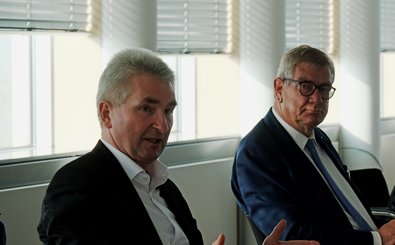 NRW-Wirtschaftsminister Prof. Andreas Pinkwart (l.) mit NRW-Unternehmerpräsident Arndt G. Kirchhoff - ©MWIDE NRW 